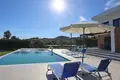 villa de 5 dormitorios 120 m² Pefkochori, Grecia