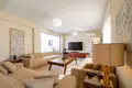 Apartment 7 bedrooms 353 m² Kiti, Cyprus