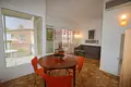 Mieszkanie 2 pokoi 69 m² Bordighera, Włochy