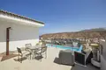 Villa de tres dormitorios 210 m² Palm Mar Arona, Španjolska