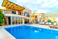 6 bedroom villa 330 m² Kalkan, Turkey