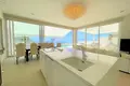 Mieszkanie 3 pokoi 330 m² Miraverde, Hiszpania