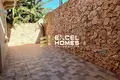 6 bedroom villa  Għarb, Malta