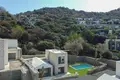 4 bedroom Villa 210 m² Gumusluk, Turkey