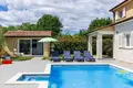 Willa 6 pokojów 240 m² Rabac, Chorwacja