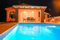 Villa mit 2 Schlafzimmern 130 m² Grad Umag, Kroatien