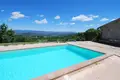 Revenue house 200 m² in Todi, Italy