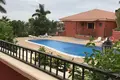 Квартира 3 спальни 110 м² Miraverde, Испания