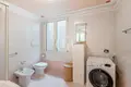 4 bedroom Villa 223 m² San Felice del Benaco, Italy