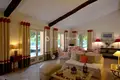 Вилла 6 спален 250 м² во Франции, Франция