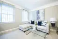 2 bedroom apartment 82 m² in London, United Kingdom