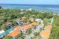 2 bedroom condo 127 m² West End, Honduras