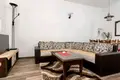 Wohnungen auf mehreren Ebenen 2 zimmer 58 m² Skaljari, Montenegro