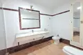 5 bedroom apartment 250 m² Torrevieja, Spain
