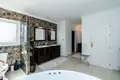 Haus 4 Schlafzimmer 413 m² Mijas, Spanien