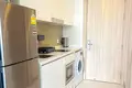 1 bedroom condo  in Na Kluea, Thailand