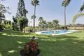 Haus 5 Schlafzimmer 387 m² Dos Hermanas, Spanien