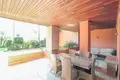 2 bedroom apartment 152 m² Marbella, Spain