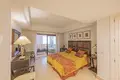 Mieszkanie 3 pokoi 261 m² Marbella, Hiszpania