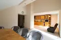Dom 7 pokojów 252 m² Apsuciems, Łotwa