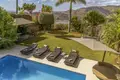 4 bedroom house 422 m² Benahavis, Spain