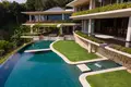 5 bedroom villa 2 500 m² Kamala, Thailand