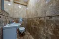 Mieszkanie 4 pokoi 196 m² Warszawa, Polska