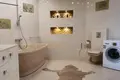 Mieszkanie 2 pokoi 131 m² Odessa, Ukraina