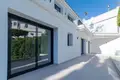 4 bedroom house 230 m² Dos Hermanas, Spain