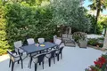 Отель 560 м² Малинска, Хорватия