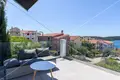 Haus 4 zimmer 251 m² Okrug Gornji, Kroatien