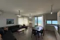 Квартира 2 комнаты 116 м² Влёра, Албания