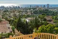 Maison 7 chambres 2 600 m² Calp, Espagne