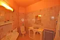 Villa de tres dormitorios 230 m² en Francia, Francia