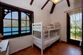 4 bedroom Villa 235 m² Kostanjica, Montenegro