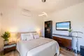 Apartment 7 bedrooms 387 m² Koinoteta Agiou Tychona, Cyprus