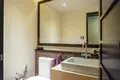 Condo 3 bedrooms 250 m² Choeng Thale, Thailand