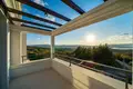 Villa mit 2 Schlafzimmern 185 m² Tivat, Montenegro