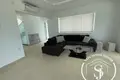 villa de 5 dormitorios  Pefkochori, Grecia