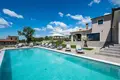 4 bedroom Villa 280 m² Grad Porec, Croatia