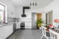 Haus 5 zimmer 468 m² Warschau, Polen