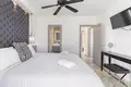 Haus 5 Schlafzimmer 220 m² Dos Hermanas, Spanien