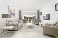 2 bedroom apartment 120 m² Marbella, Spain