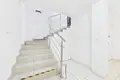 Коммерческое помещение 1 комната 83 м² в Отвоцке, Польша