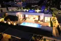 4-Schlafzimmer-Villa 702 m² lAlfas del Pi, Spanien