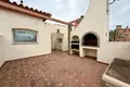 Haus 2 Schlafzimmer 196 m² Dos Hermanas, Spanien