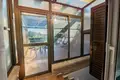 4 bedroom house 220 m² Dos Hermanas, Spain