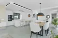 3 bedroom apartment 142 m² Dos Hermanas, Spain