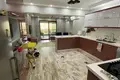 Квартира 5 комнат 200 м² Incirliova, Турция