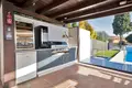 Haus 4 Schlafzimmer 250 m² San Pedro Alcantara, Spanien